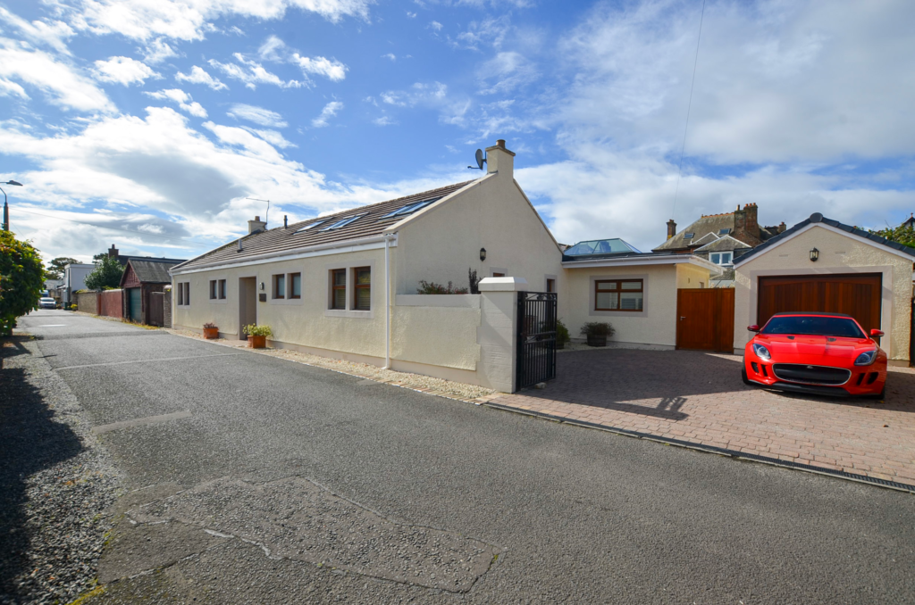 South Beach Lane, Troon