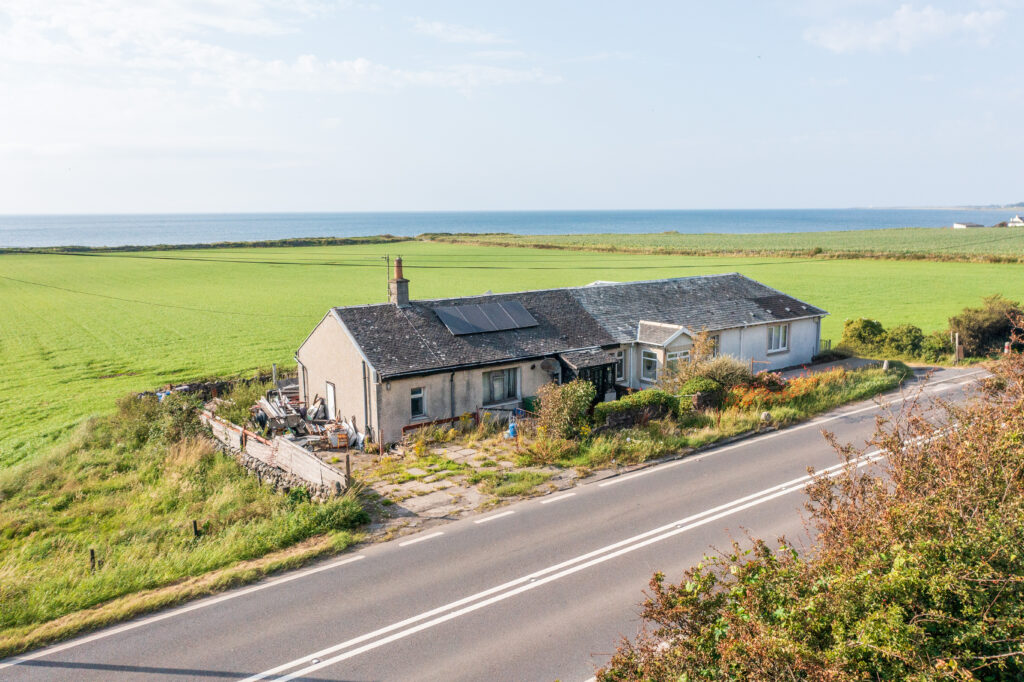 Red Cottage, Girvan