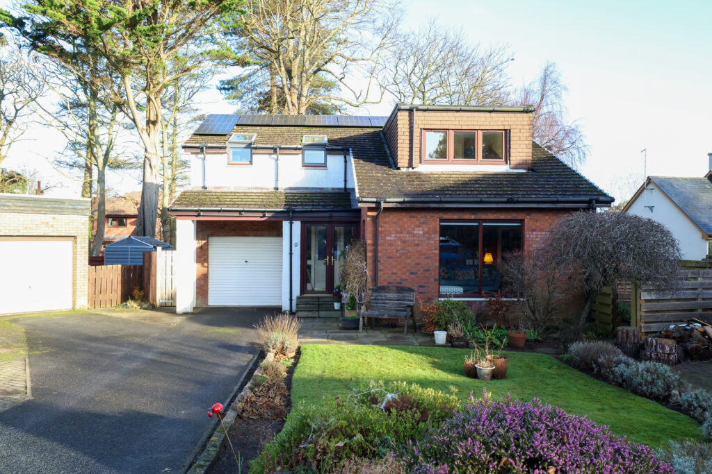 Dunchattan Way, Troon