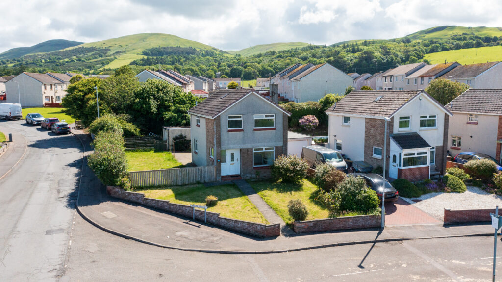 Miller Avenue, Girvan
